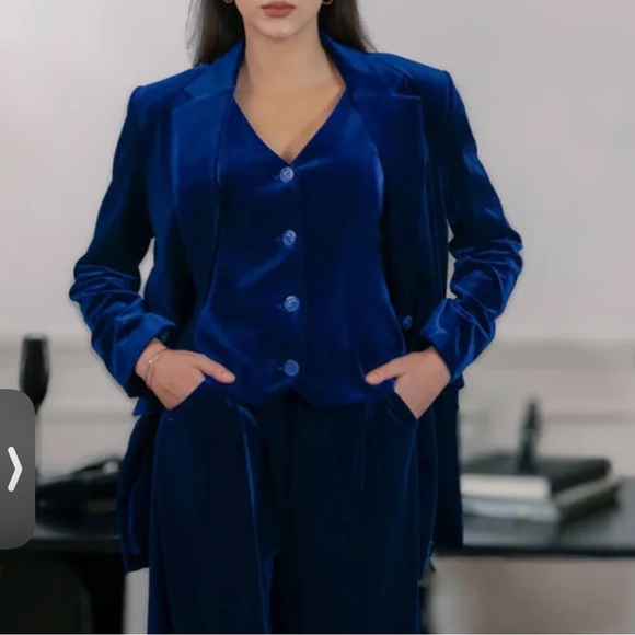 LaHang Jackets & Blazers - La Hang Vest‎